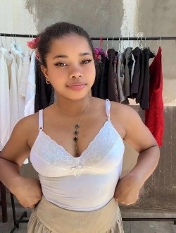 Profil de Angelah, une femme célibataire de 18 ans à Antananarivo