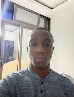 Profil de Serge, un homme célibataire de 36 ans à Abidjan