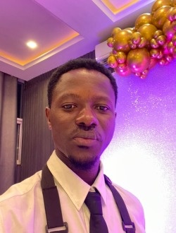 Profil de Éric, un homme célibataire de 36 ans à Avedji Telessou