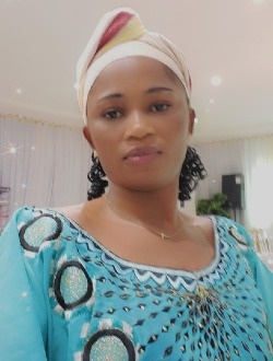 Profil de Josey, une femme célibataire de 33 ans à Lomé