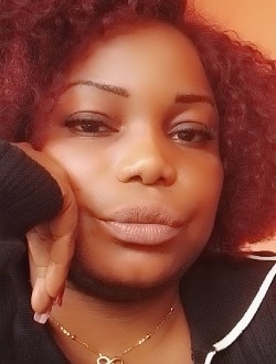 Profil de Cassandra, une femme célibataire de 36 ans à Douala