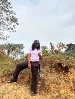 Profil de Maella, une femme célibataire de 39 ans à Libreville