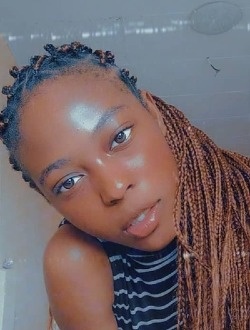 Profil de Olivaresse, une femme célibataire de 23 ans à Port-Gentil