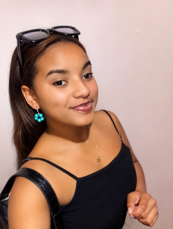 Profil de Françia, une femme célibataire de 24 ans à Antsirabe