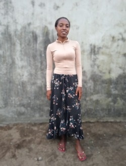 Profil de Ginah, une femme célibataire de 22 ans à Toamasina