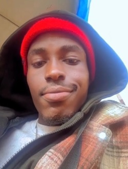 Profil de Abdouraman, un homme célibataire de 23 ans à Yaoundé