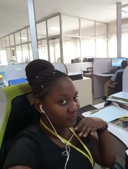 Profil de Julie, une femme célibataire de 37 ans à Yaoundé