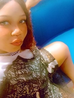 Profil de Yolande, une femme célibataire de 35 ans à Bata