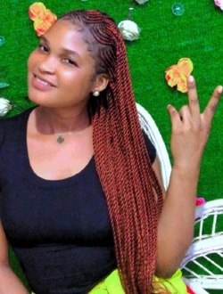 Profil de Rosalinda ándeme, une femme célibataire de 28 ans à Bata