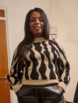 Profil de Vicky, une femme célibataire de 45 ans à Charleroi