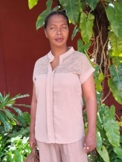 Profil de Cathie, une femme célibataire de 50 ans à Toamasina