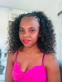 Profil de Corina, une femme célibataire de 30 ans à Sambava