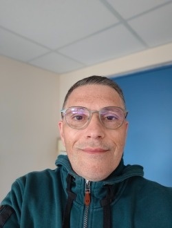 Profil de Stéphane, un homme célibataire de 56 ans à Prinquiau