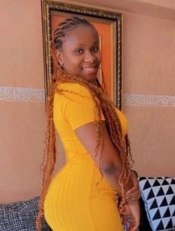 Profil de Stella, une femme célibataire de 28 ans à Rabat