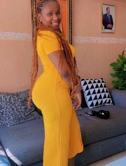 Profil de Stella, une femme célibataire de 28 ans à Rabat