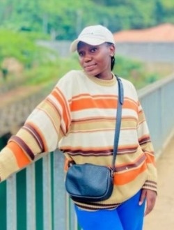 Profil de Christelle, une femme célibataire de 20 ans à Goma
