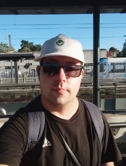 Profil de Yami Solitaire, un homme célibataire de 29 ans à Paris