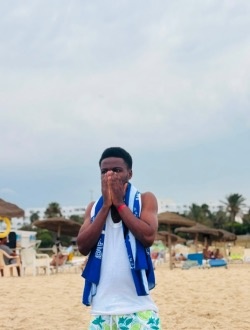 profile picture 0