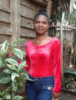 Profil de Cendre, une femme célibataire de 31 ans à Manakara