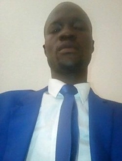 Profil de Moussa, un homme célibataire de 32 ans à Mermoz Boabab