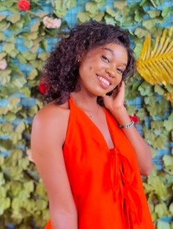 Profil de Mélodie, une femme célibataire de 28 ans à Yaoundé