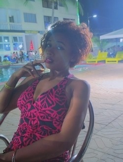 Profil de Sarah, une femme célibataire de 37 ans à Sambava