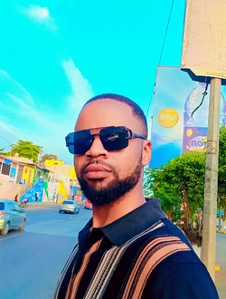 Profil de Kabeya, un homme célibataire de 37 ans à Luanda, Angola
