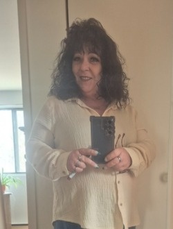 Profil de Sylvie, une femme célibataire de 60 ans à Granby