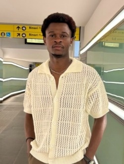 Profil de Chris, un homme célibataire de 24 ans à Firenze Nova