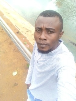 Profil de Arouna, un homme célibataire de 35 ans à Parakou