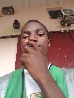 Profil de Valdez, un homme célibataire de 19 ans à Yaoundé