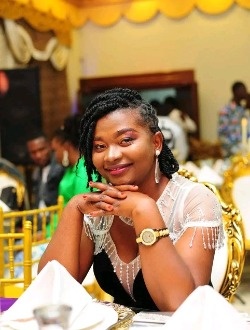 Profil de Christelle, une femme célibataire de 30 ans à Lubumbashi