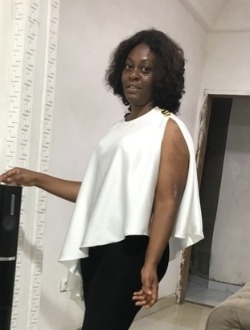 Profil de Alice, une femme célibataire de 38 ans à Yaoundé