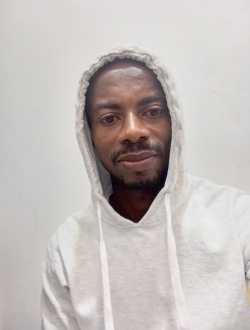 Profil de Guillaume, un homme célibataire de 37 ans à Abidjan
