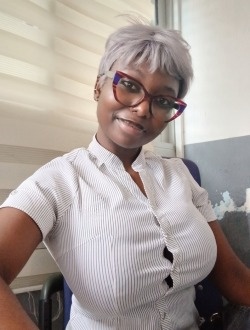 Profil de Jaëlla, une femme célibataire de 26 ans à Douala