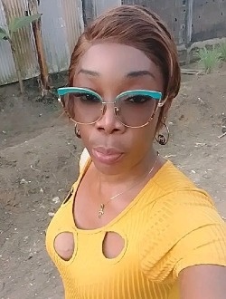Profil de Nadege, une femme célibataire de 37 ans à Douala