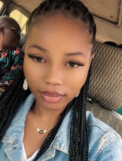 Profil de Laurène, une femme célibataire de 18 ans à Petit Abidjan-Youkou
