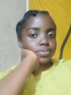 Profil de Giovanna, une femme célibataire de 21 ans à Awaé