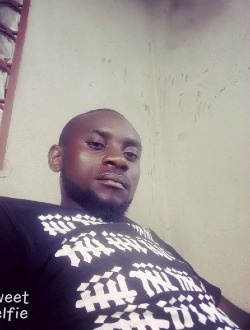 Profil de Georges, un homme célibataire de 37 ans à Douala