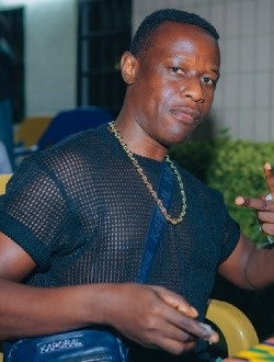 Profil de Kokou Abram, un homme célibataire de 41 ans à Lomé