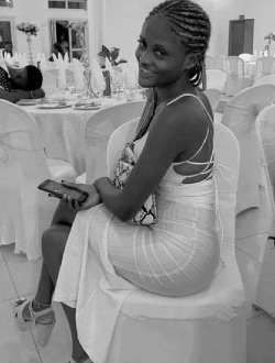 Profil de Brenda, une femme célibataire de 26 ans à Aiglemont