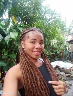Profil de Brondonia, une femme célibataire de 22 ans à Farafangana