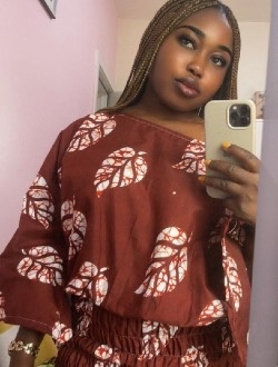 Profil de Kris, une femme célibataire de 27 ans à Libreville