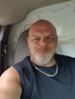 Profil de Stephane, un homme célibataire de 54 ans à Salaberry-de-Valleyfield