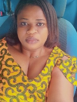 Profil de Aya, une femme célibataire de 41 ans à Abidjan