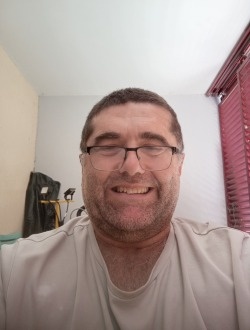Profil de Frédéric, un homme célibataire de 47 ans à Sciez