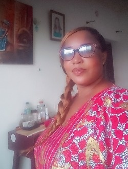 Profil de Elisa, une femme célibataire de 49 ans à Abidjan