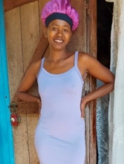 Profil de Lucinah, une femme célibataire de 24 ans à Sambava