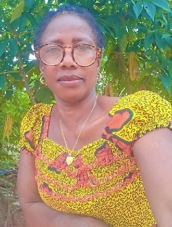 Profil de Celia, une femme célibataire de 56 ans à Bouaké