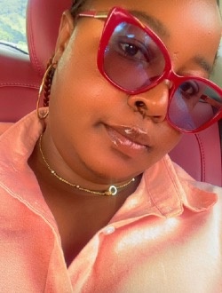 Profil de Alexia, une femme célibataire de 30 ans à Douala
